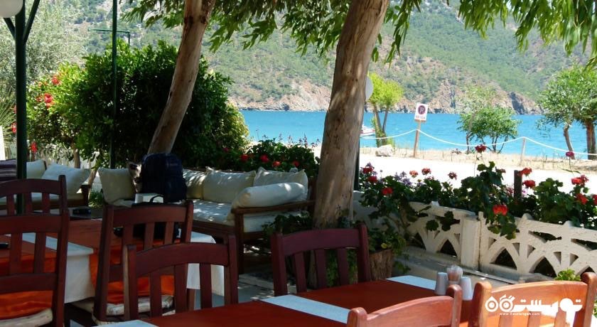 نمای رستوران فضای باز هتل